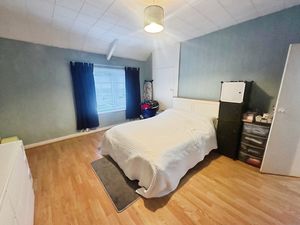 Photo 14- click for photo gallery